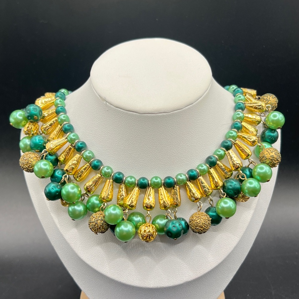Vintage Japan green and gold dangling Beaded Necklace